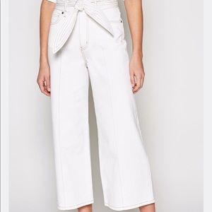 NWT Joie White Jean Gadina  26